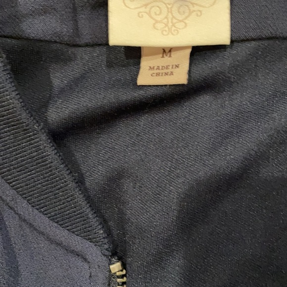 Jacket - Picture 3 of 4